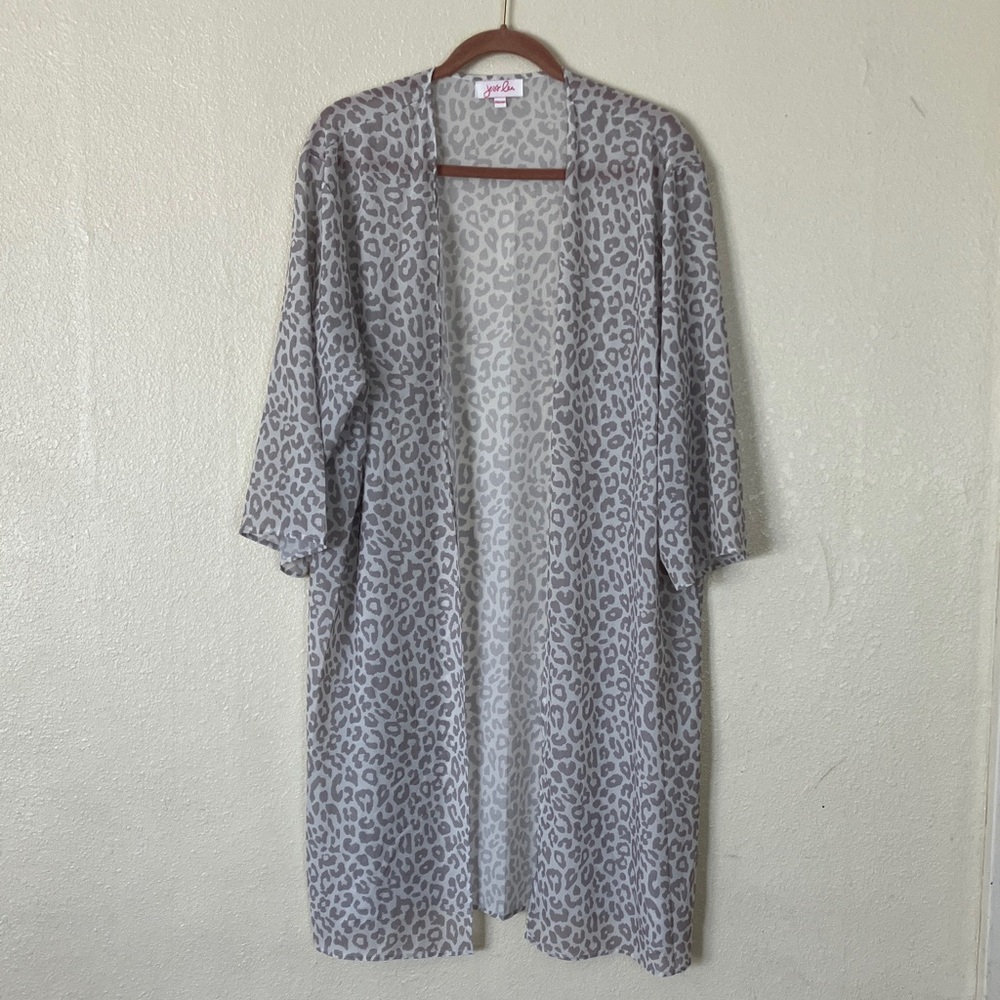 Jess Lea Gray Leopard Print Topper, OS
